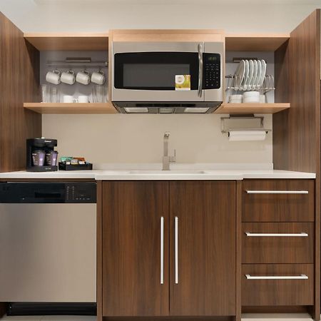 Home2 Suites By Hilton Newark Airport Ngoại thất bức ảnh